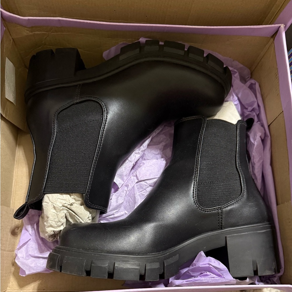 Madden Girl Tessa Boots